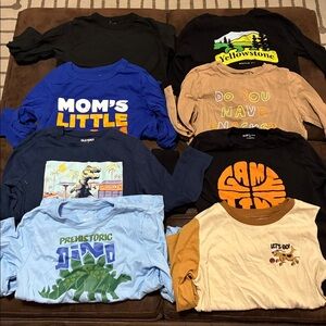 Assorted toddler boys graphic tees (lot of 9)